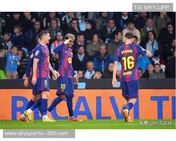 世界杯精彩瞬间拜仁逆转巴萨帽子戏法引爆全场十大进球回顾