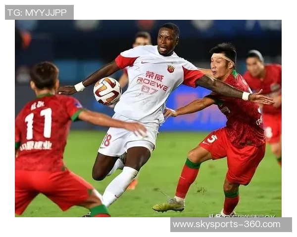 中超惊现冷门切尔西大胜里昂红牌事件引发全场热议